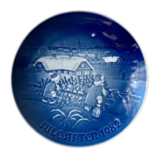 Danish Christmas Collectible Plate - 1982 B & G